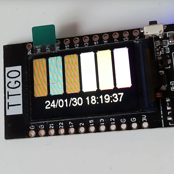 Resistor Color Code Clock Is A Bit Of Fun | Hackaday