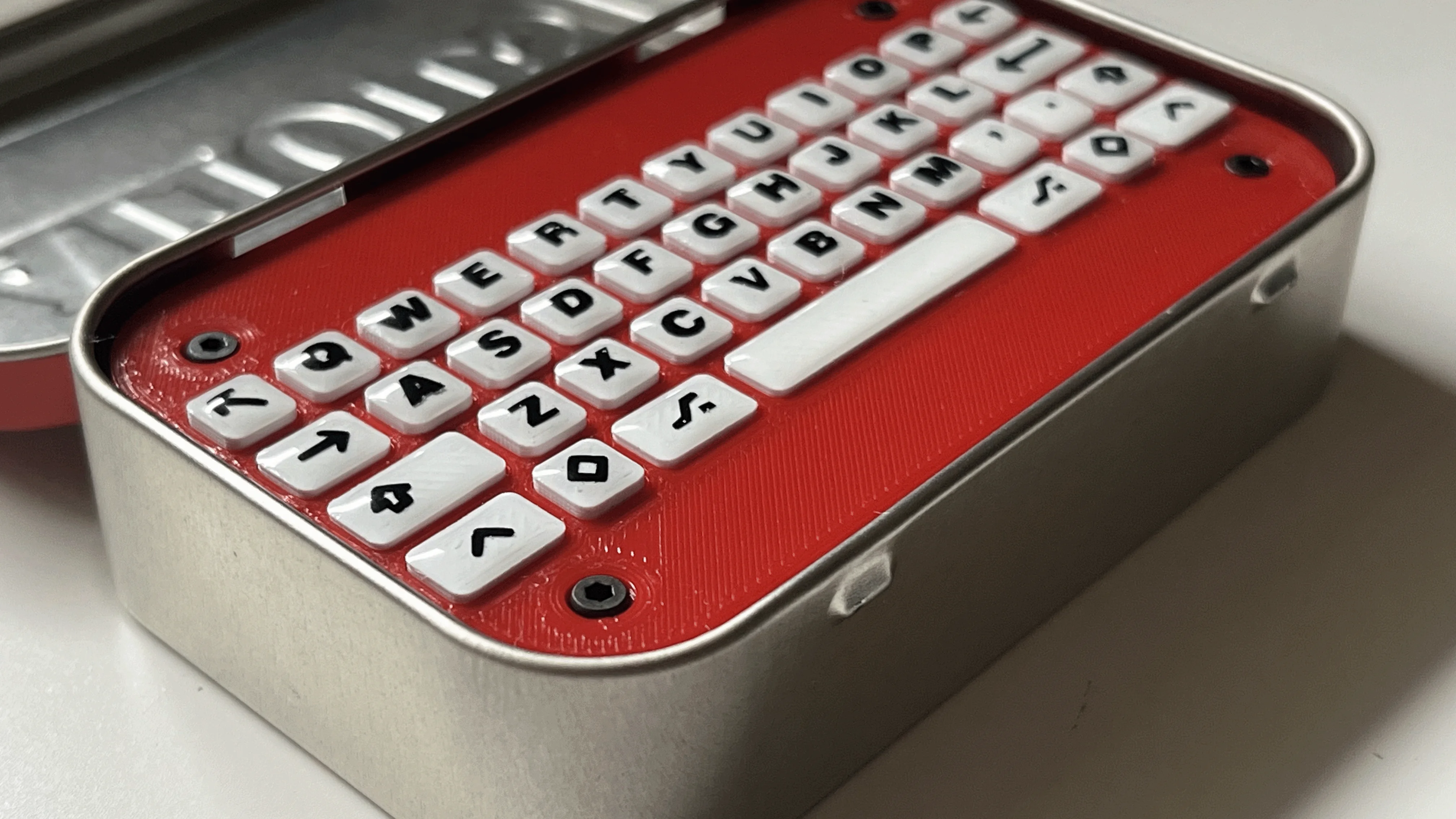 Breath of Fresh Air: Altoids Tin Keyboard Shakes Up the Typing World With its Compact Design