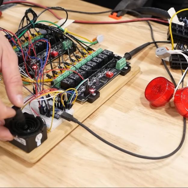 Robots Hacks | Hackaday