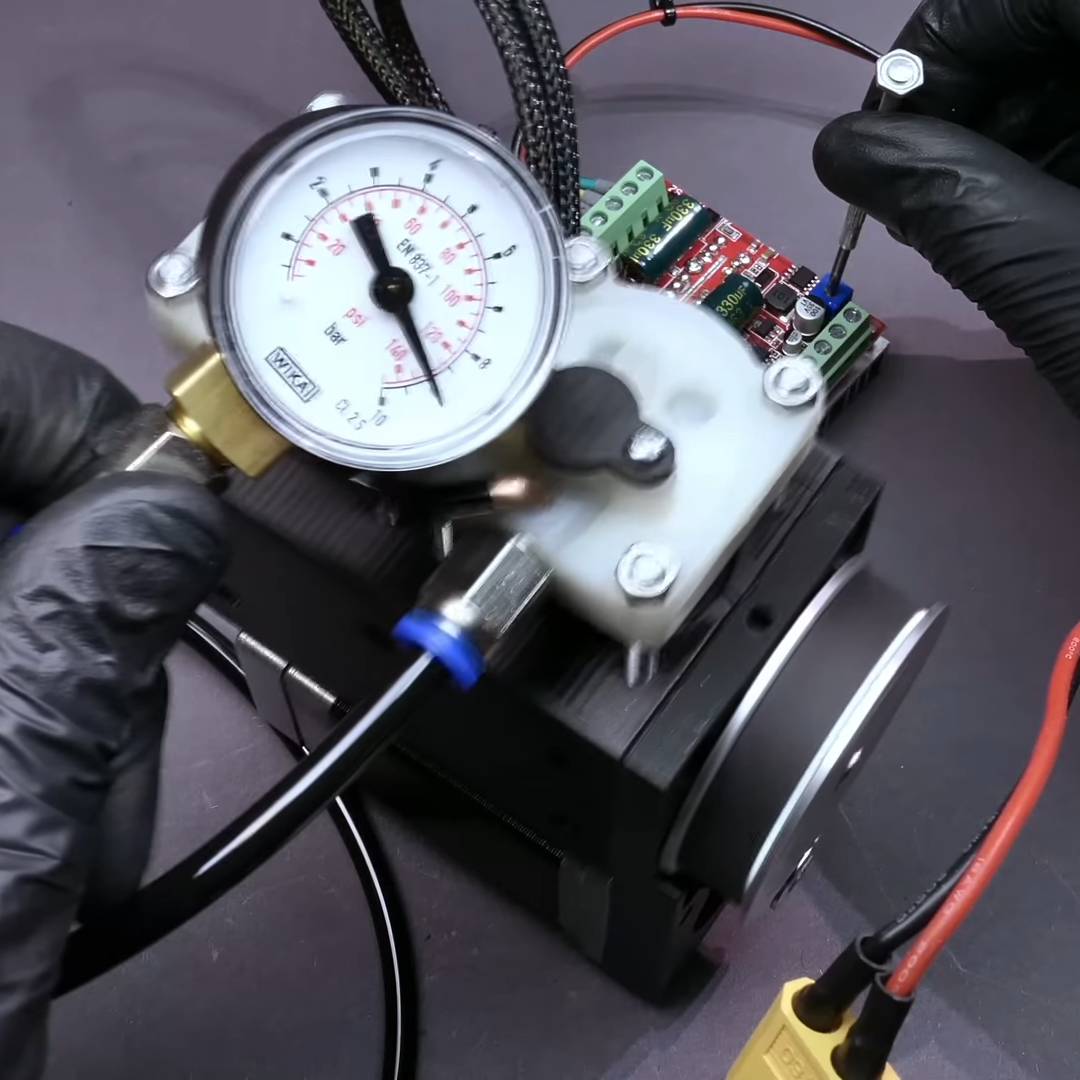 Small, Quiet Air Compressor Puts 3D-Printed Parts To Best Use | Hackaday