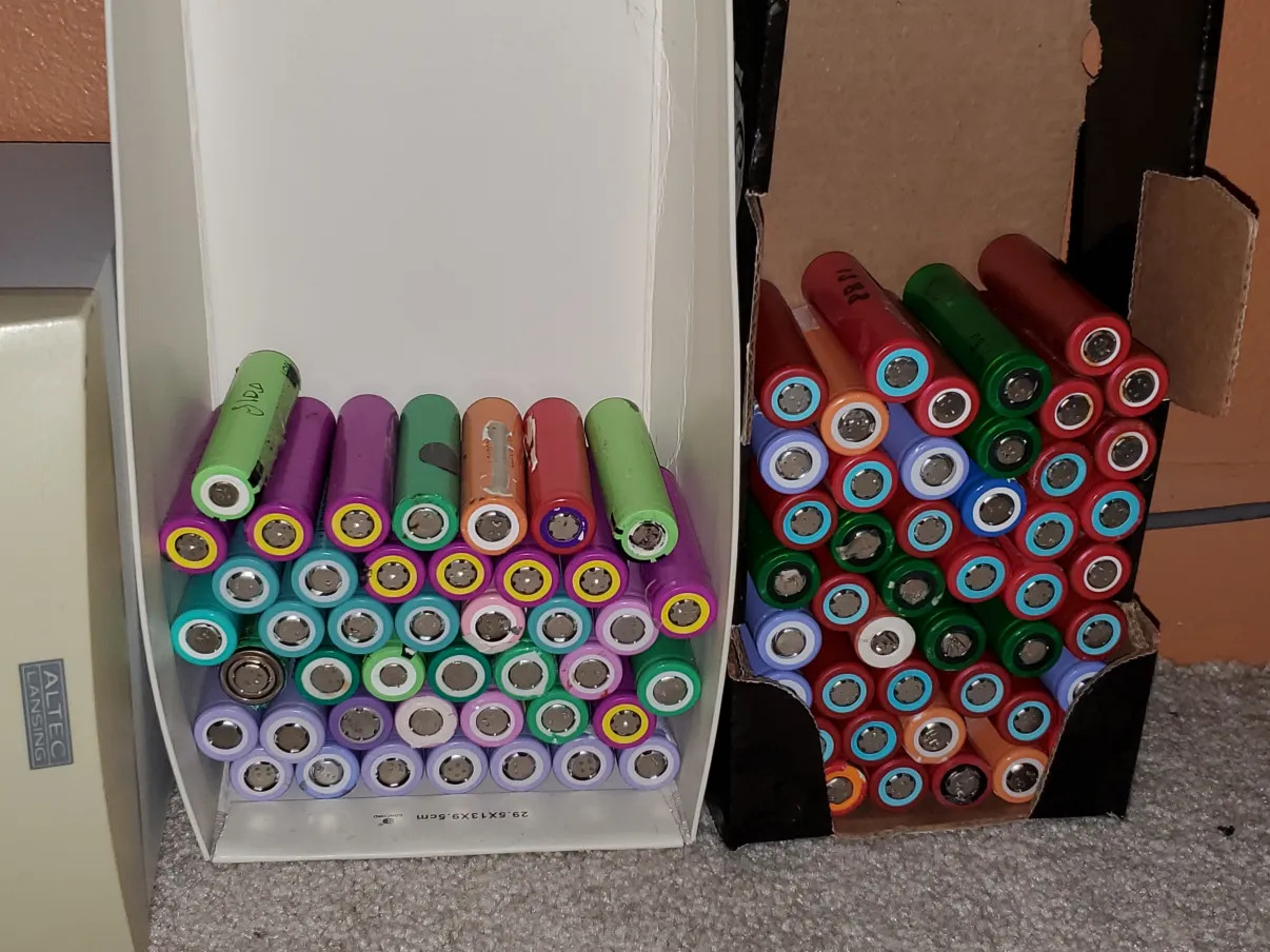 Ultimate Power: Lithium-Ion Batteries In Series | Hackaday