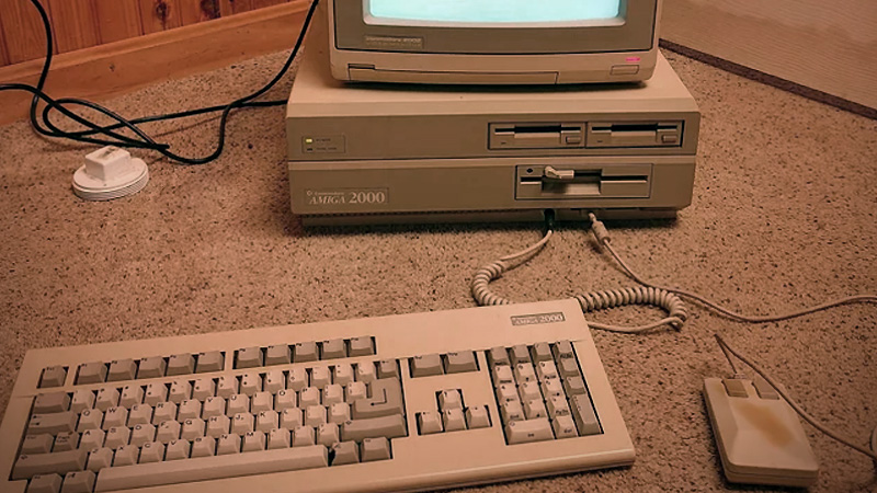 An Amiga 2000 on a carpet floor