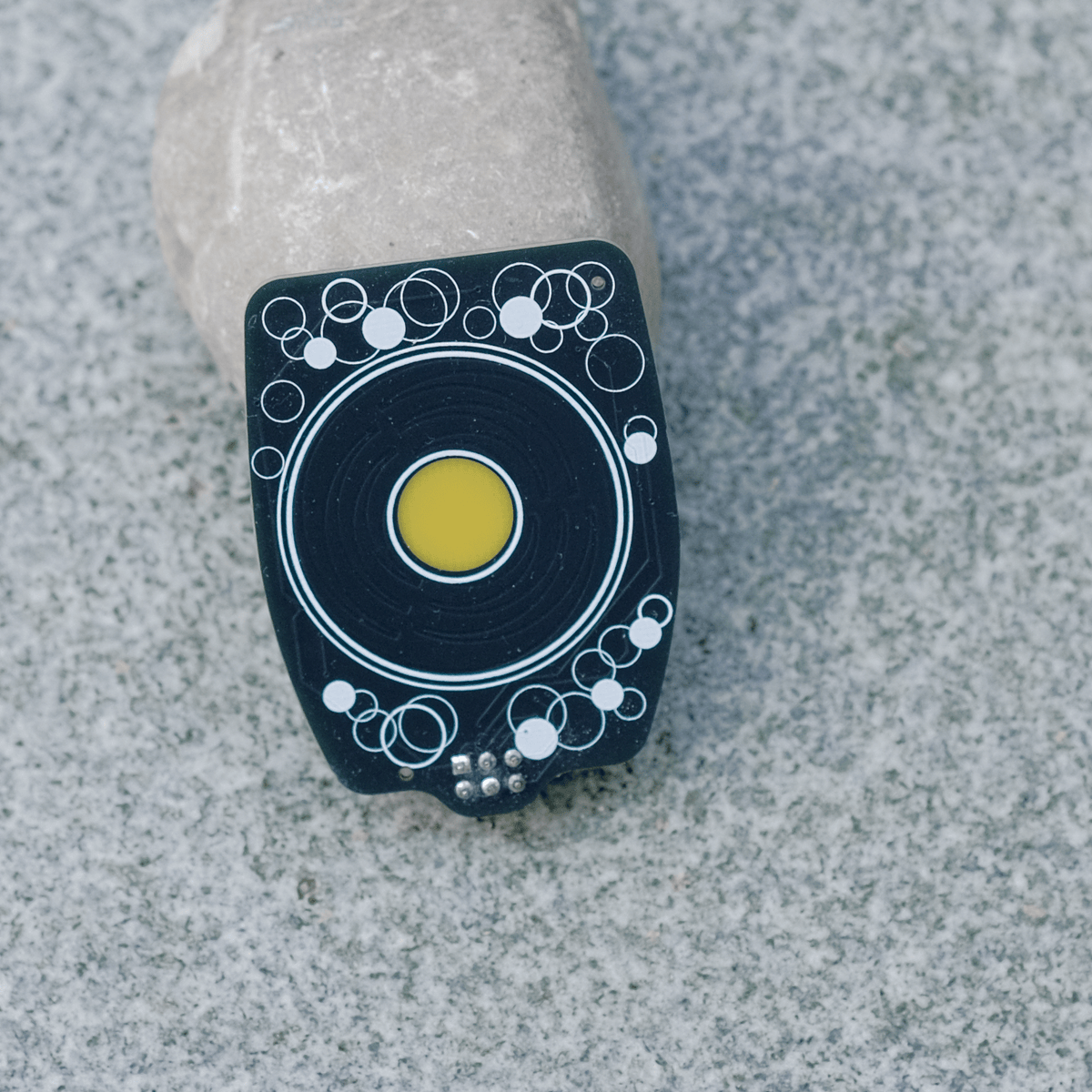 Supercon8_thumbwheel_bright | Hackaday