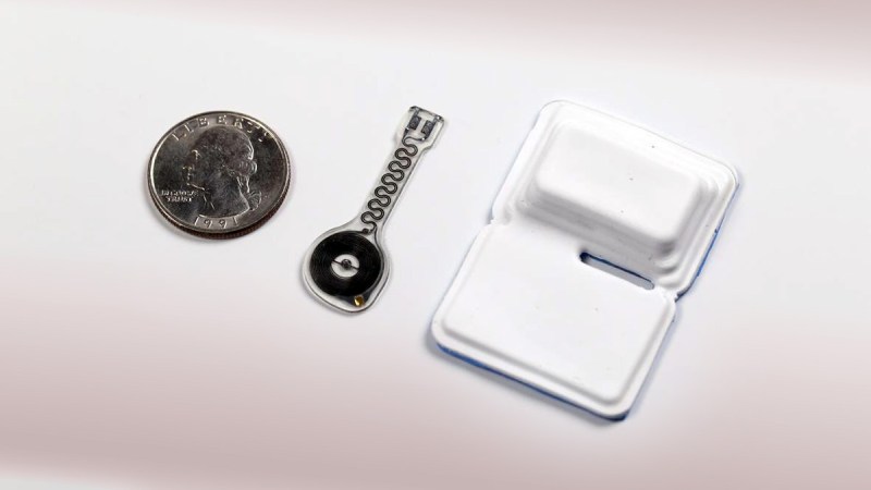 Bioelectronic implants with size reference