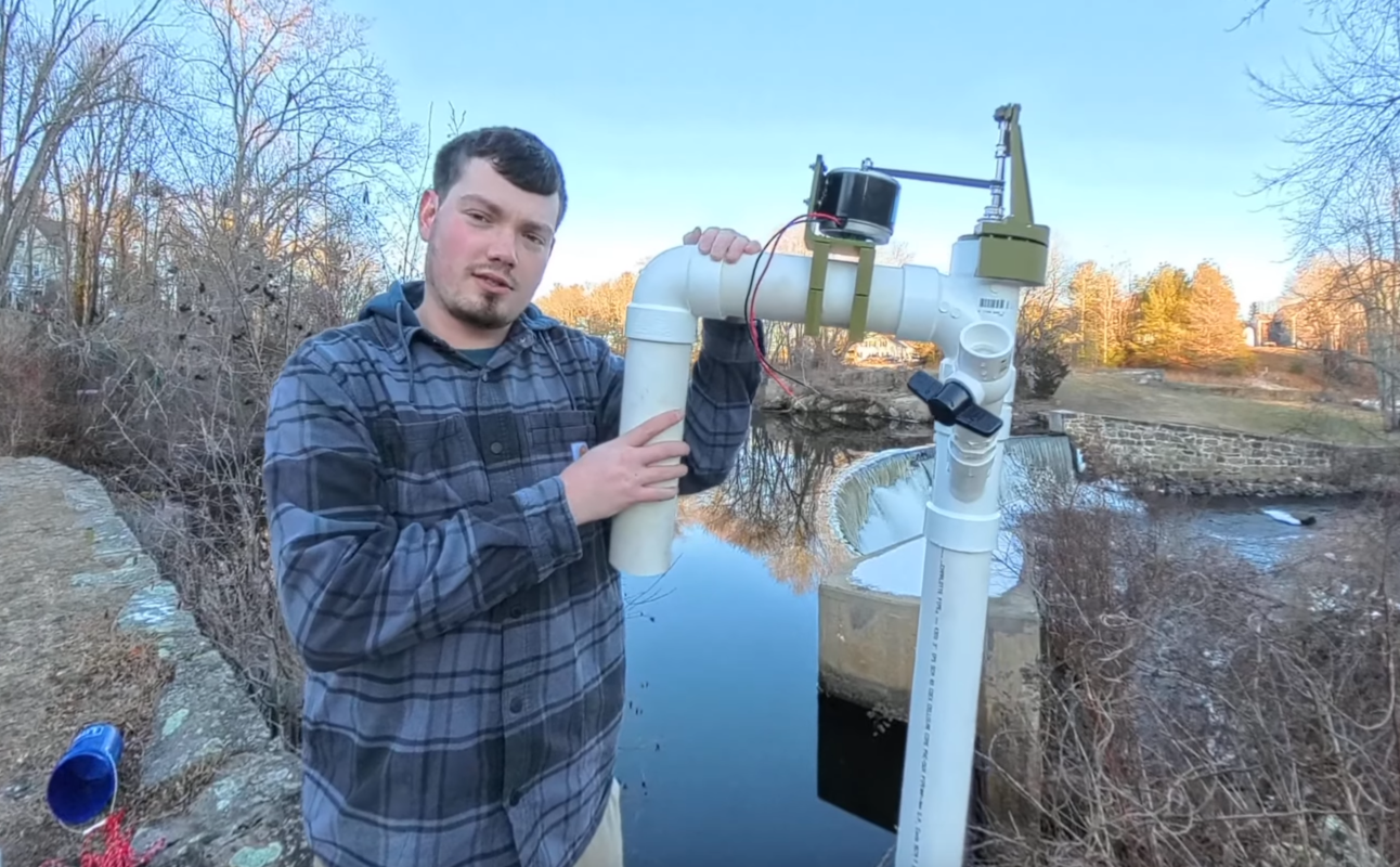 Hydroelectric Generator Gets Power From Siphoning