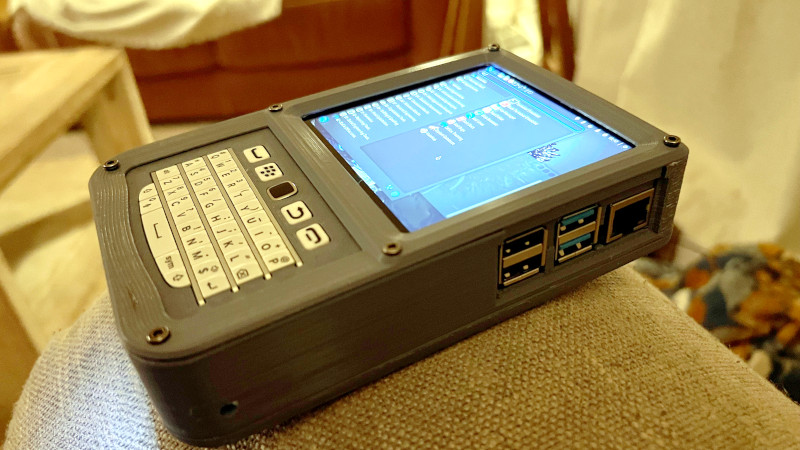 BlackBerry Keyboard Makes This Handheld Pi Stand Out