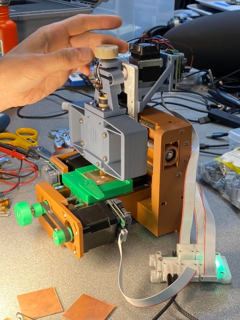 Supercon 2024: Quick High-Feature Boards With The Circuit Graver | Hackaday