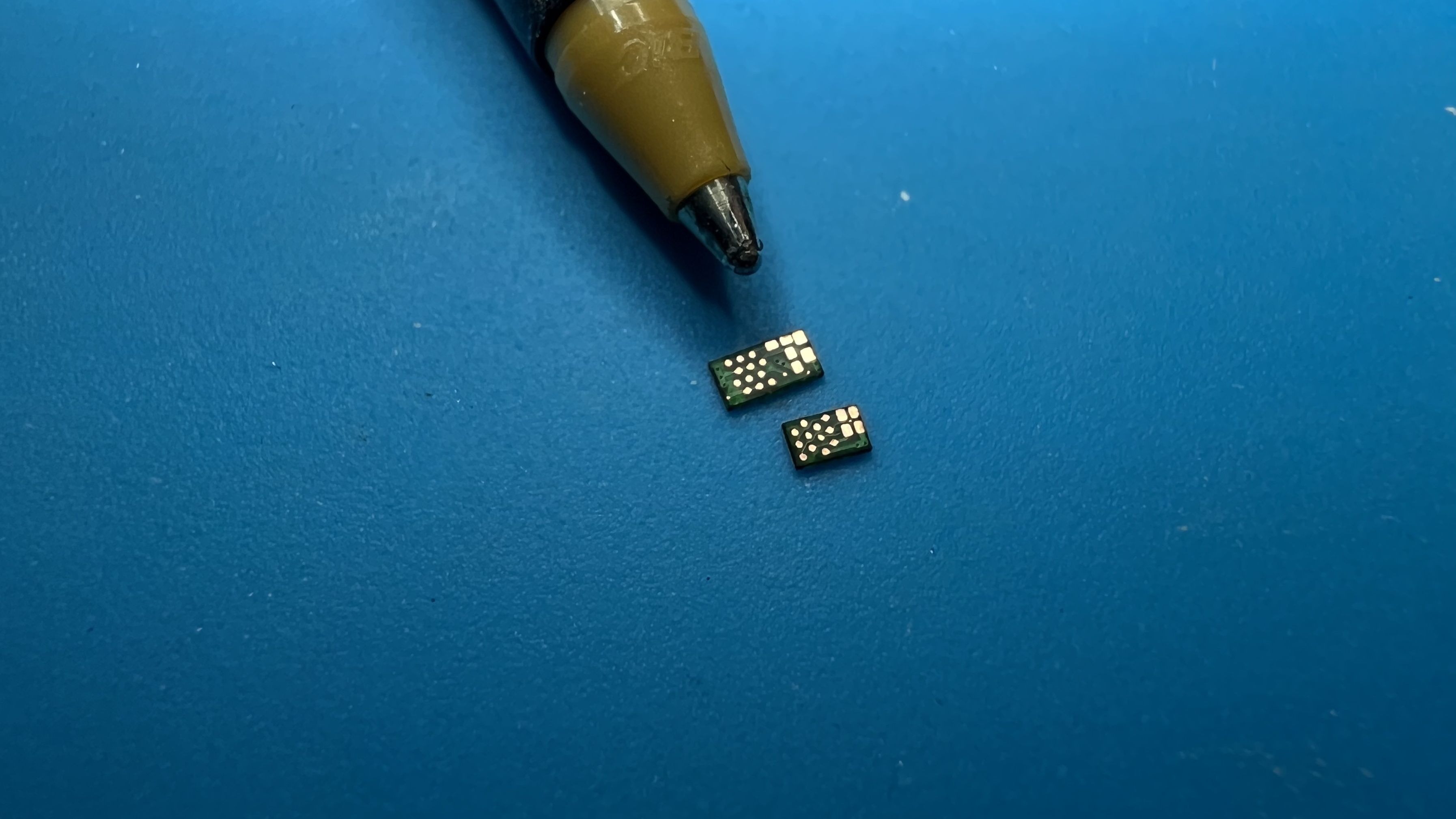 World’s Smallest Blinky, Now Even Smaller