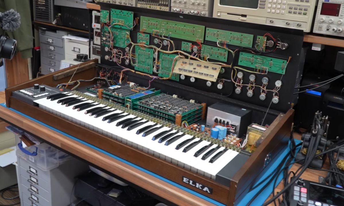 Repairing a Legendary Elka Synthex Analog Synthesizer