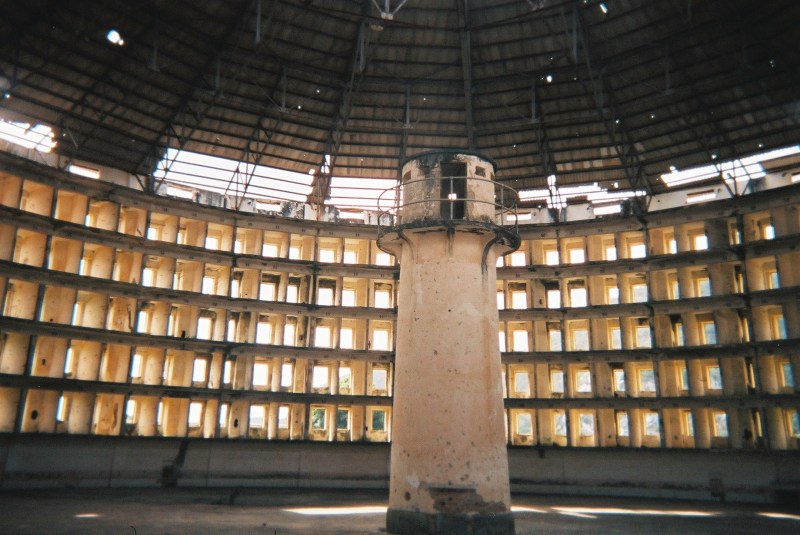 Example of a panopticon design in the prison buildings at Presidio Modelo, Isla de la Juventud, Cuba. (Credit: Friman, Wikimedia)