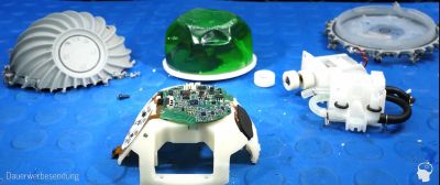 The Persil Smartwash fully disassembled. (Credit: Zerobrain, YouTube)