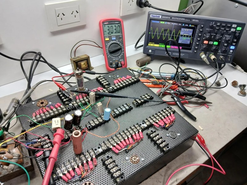 Breadboard for vacuum tubes