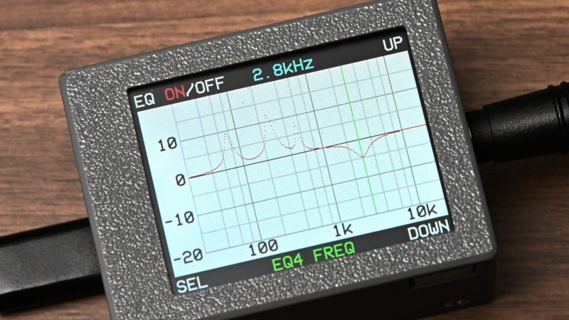 USB DAC Comes With Graphic EQ