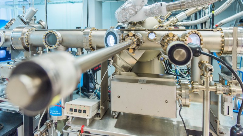 Molecular beam epitaxy system Veeco Gen II at the FZU – Institute of Physics of the Czech Academy of Sciences. The system is designed for growth of monocrystalline semiconductors, semiconducting heterostructures, materials for spintronics and other compound material systems containing Al, Ga, As, P, Mn, Cu, Si and C.