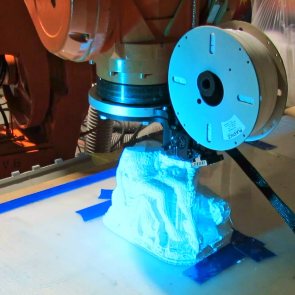 hackaday.com - Tyler August - Surplus Industrial Robot Becomes Two-ton 3D Printer