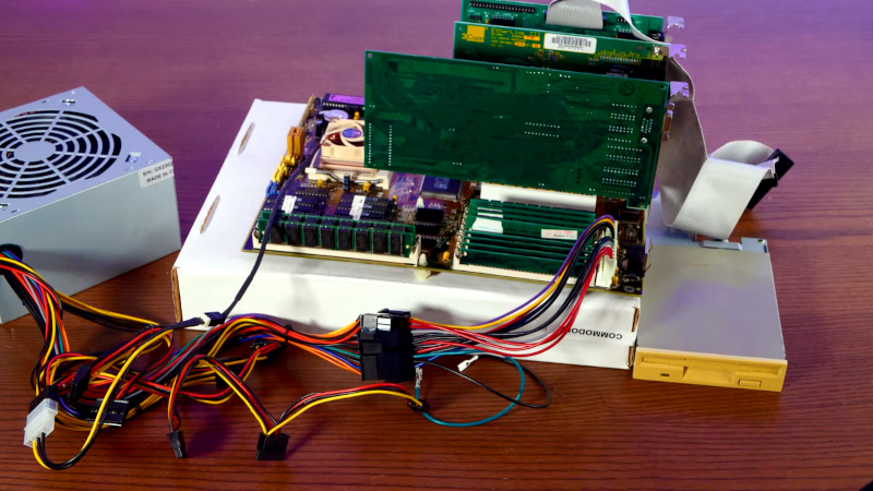 Linux On A Floppy: Still  Just About  Possible