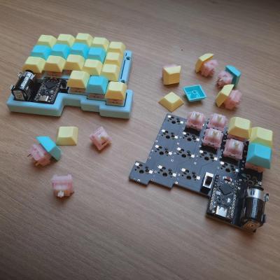 A 36-key, no-frills split keyboard whose PCBs fit in a 10 x 10 cm footprint.