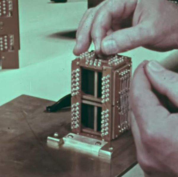 Retrotechtacular: Bleeding-Edge Memory Devices Of 1959 | Hackaday