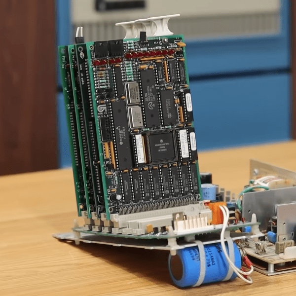 hackaday.com - Adam Fabio - Usagi's New Computer Is A Gas!