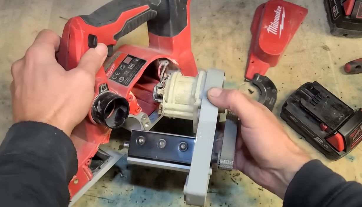 The Dismal Repairability of Milwaukee Tools