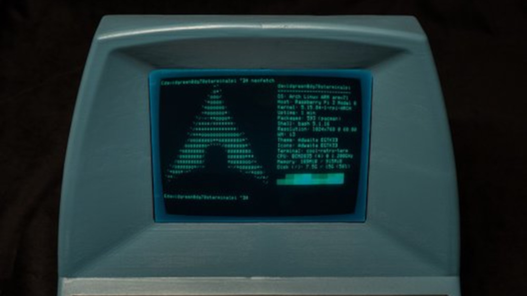 Computer Terminal Replica Inspired By 70s Hardware