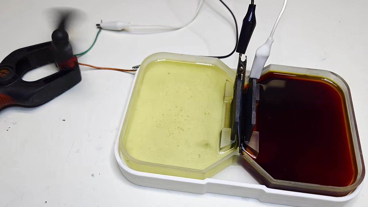This Flow Battery Operates With No Pump Required