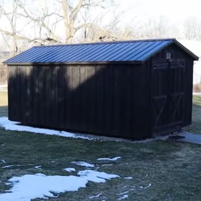 Just your typical backyard cleanroom shed. (Credit: Dr. Semiconductor, YouTube)
