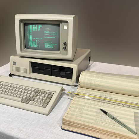 Programmer's PC Sourcebook: Reference Tables for IBM PCs and Compatibles%ｶﾝﾏ% Ps/2 Systems%ｶﾝﾏ% Eisa-Based Systems%ｶﾝﾏ% MS-DOS Operatin Transcribing The Source Of The First DOS For The IBM PC | Hackaday