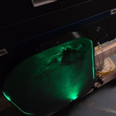 Smoke machine and laser for some air ducting rave vibes. (Credit: TheNeedleStacker, YouTube)