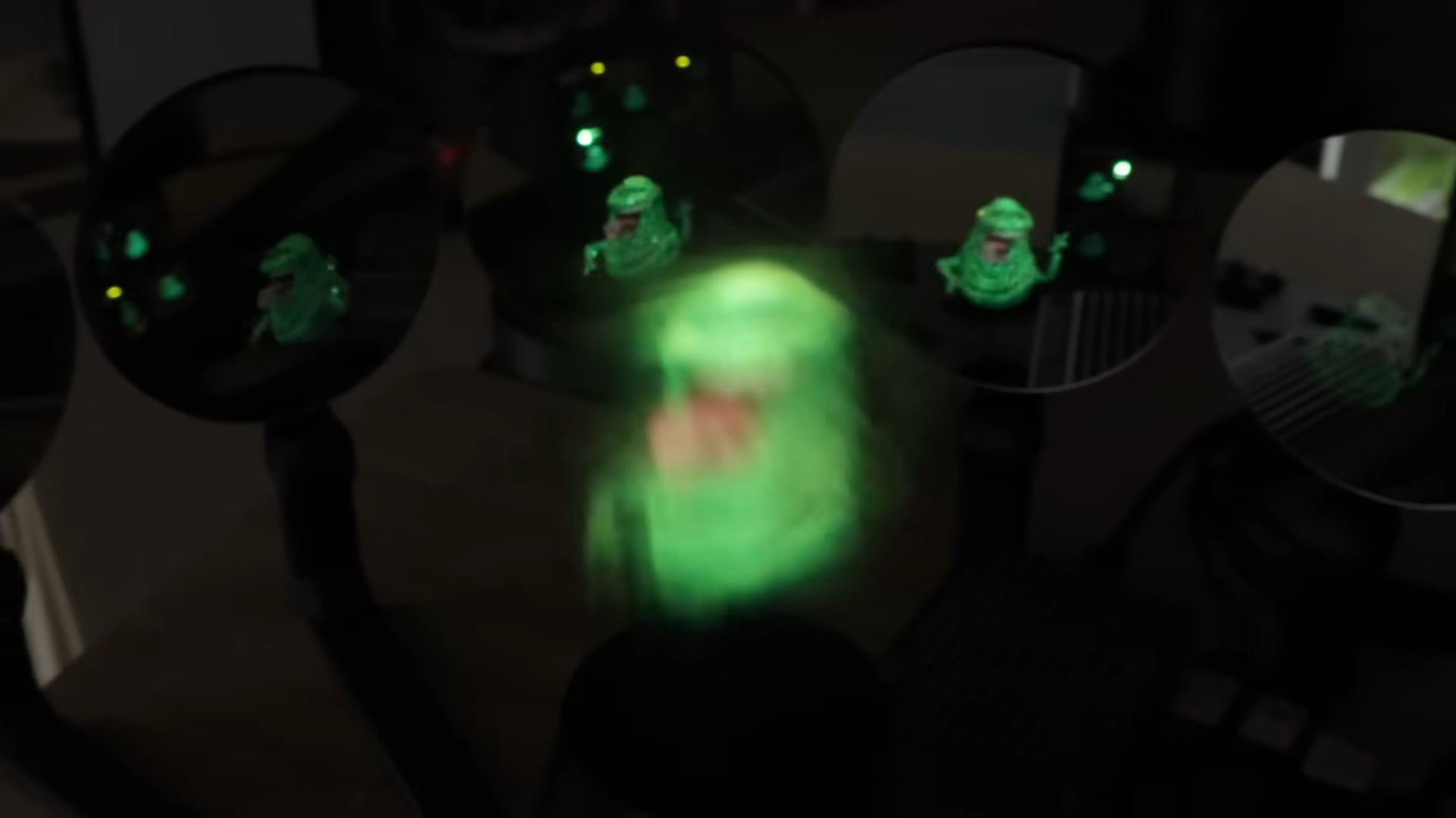 Mist  Mirrors  Laser : Multi-view 3D Projection