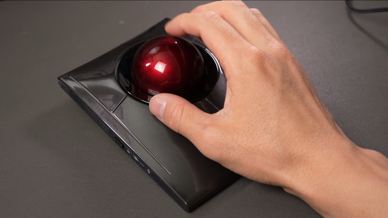 A Trackball 3D Controller