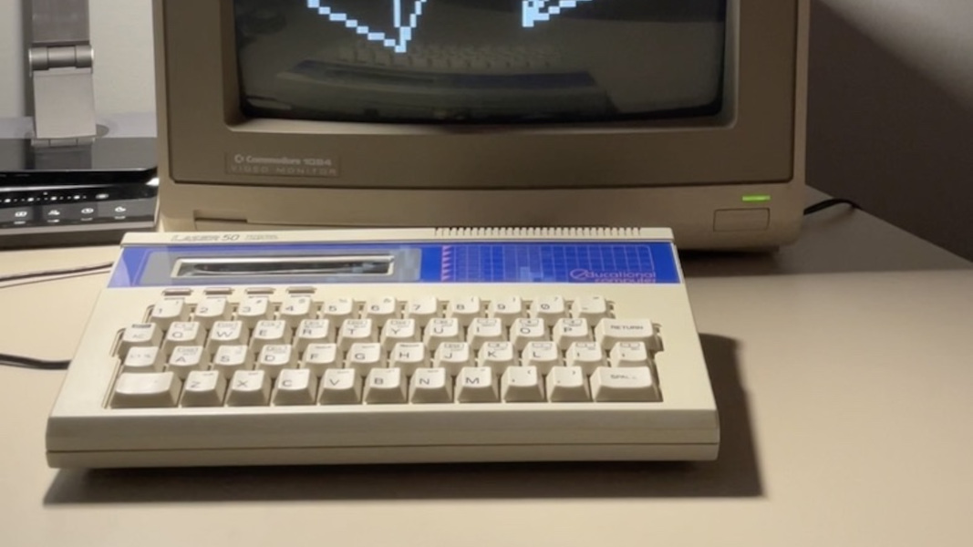 Three Arduinos Team Up To Make 80s-Style Computer