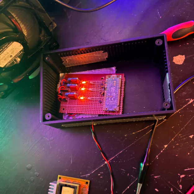 This (Pseudo) Random Number Generator Does It With Neon | Hackaday