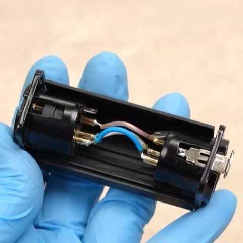 Learning About Ground Loop Isolators Thanks To A Scam Product | Hackaday