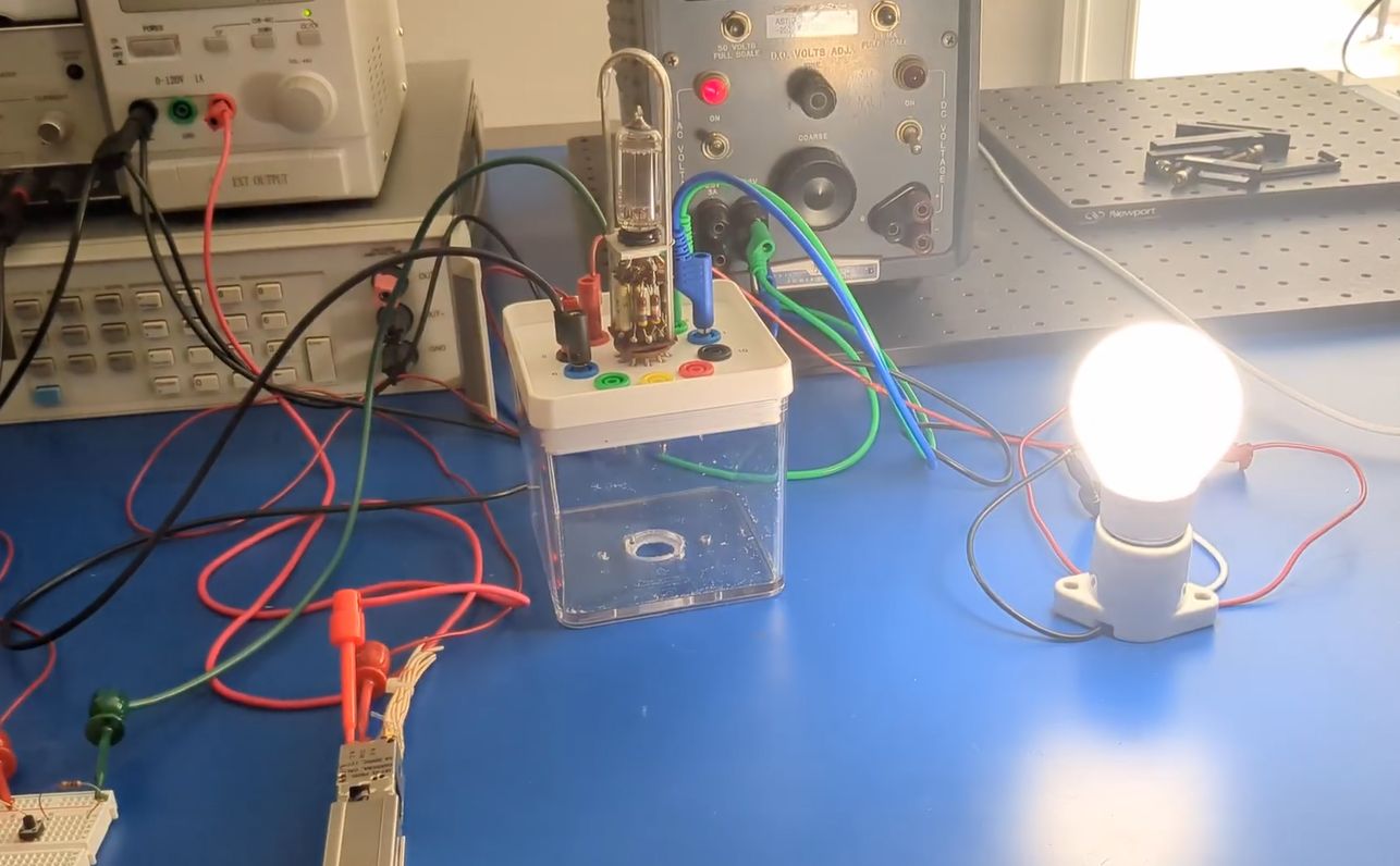 Powering Up a Pluggable Module from the 1948 IBM 604 Electronic Calculator