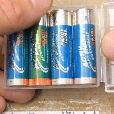 You know your batteries are old when their labels have faded. (Credit: DiodeGoneWild, YouTube)