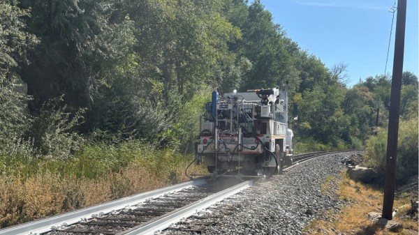 A rail sprayer somewhere on Union Pacific tracks