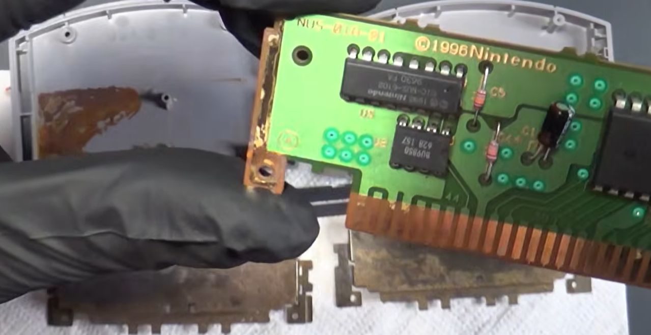 Reviving Mystery Nintendo 64 Game Cartridge Found in the Woods