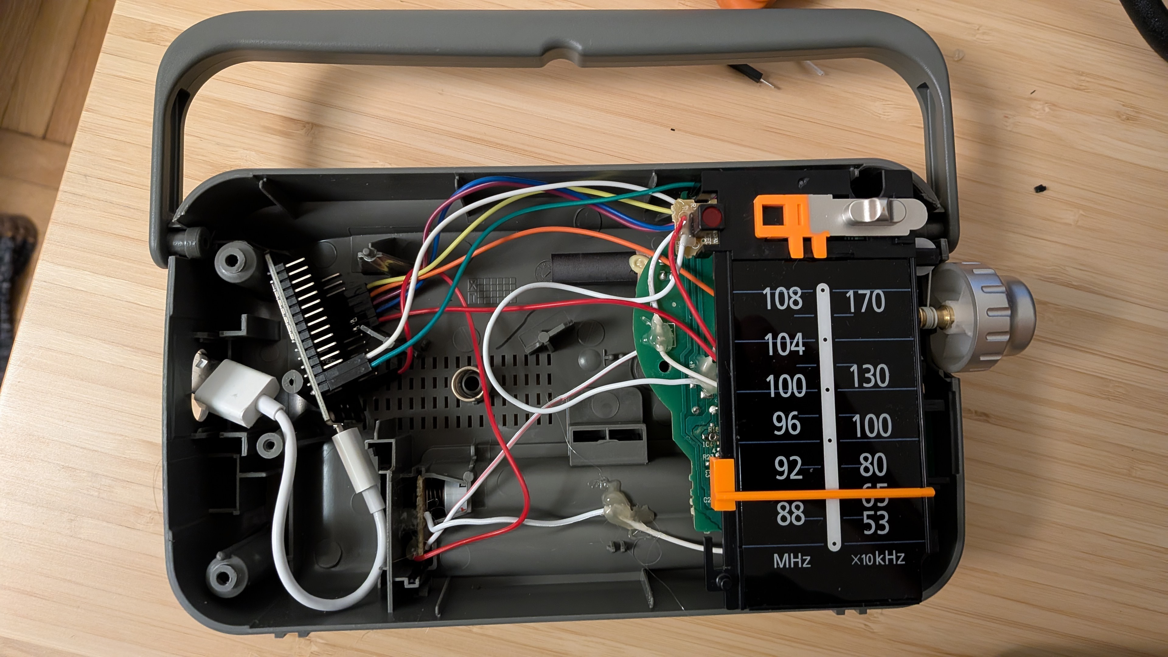 Radio-Gaga is a Toddler Friendly Remote In a Radio