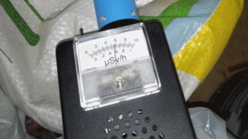 Building an Analog Geiger Counter