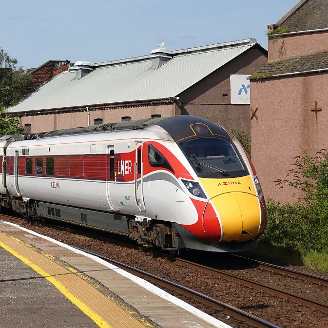 Tren British Rail Class 800 operando con LNER en 2023. (Crédito: Foulger Rail Photos, Wikimedia)