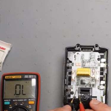Makita Battery NTC Thermistor Measurement Diagnosis