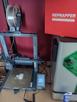 A pleasant sight to behold when printing with an old spool of filament.