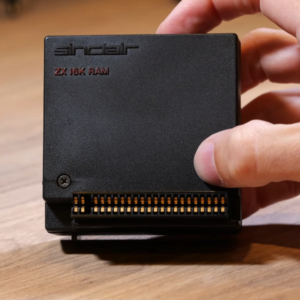 How A 1981 RAM Expansion Worked | Hackaday