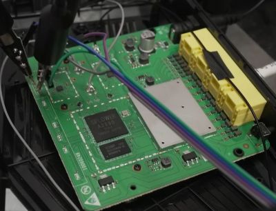 Iz in ur Tenda AC10V6, hax0ring your printf output. (Credit: Low Level, YouTube)