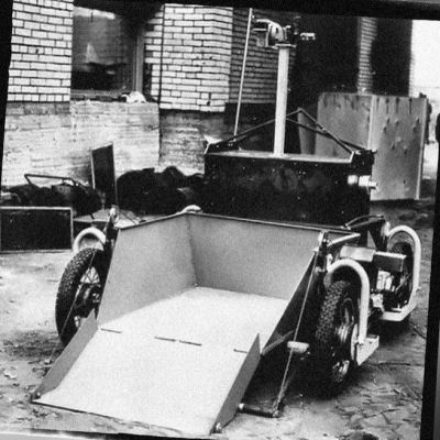 The TR-1A, an early debris removal robot. (Source: Chornobyl Family, YouTube)