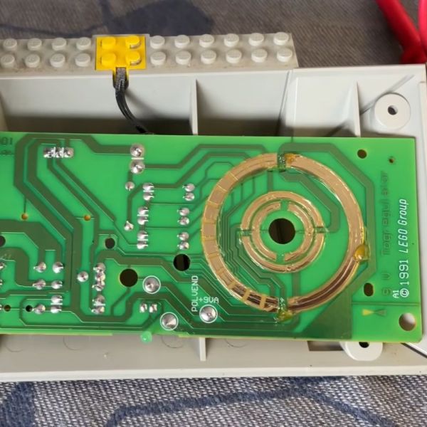 Fixing A 1990s LEGO Electric Train Speed Regulator