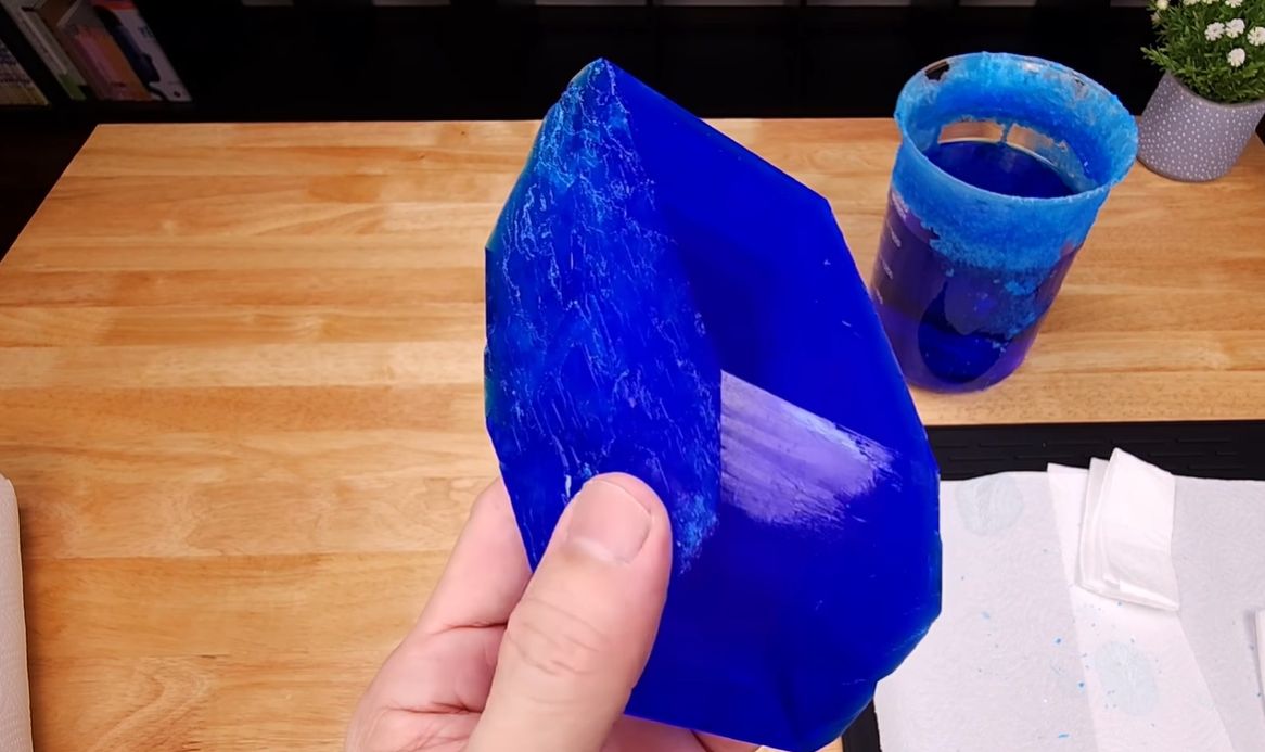 How to Grow a Giant Crystal from Copper Sulfate